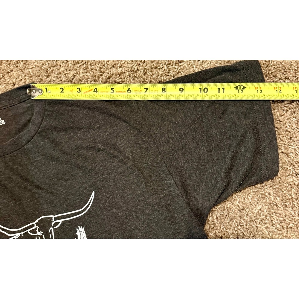 Gypsy Jolee Graphic T-Shirt Size L Excellent Charcoal Gray Longhorn Cactus Tee - Picture 7 of 8